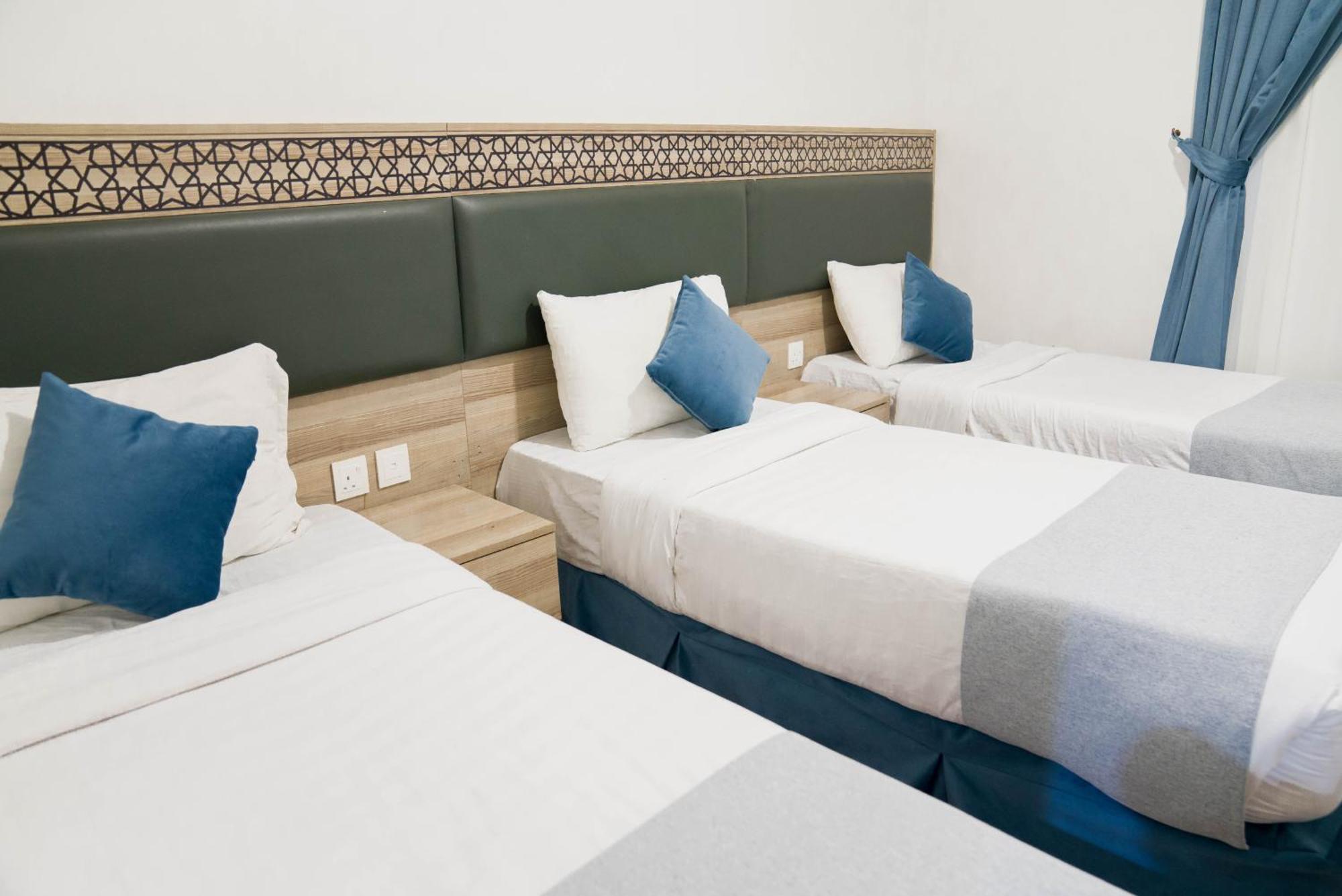 Hayah Taibah Hotel Medina Bagian luar foto